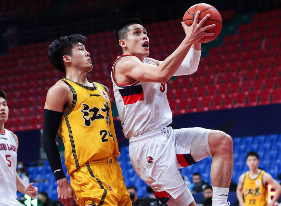 亿博电竞,电子-里昂围绕NBA常规赛官宣签约深圳男篮关键时刻伤情更新，媒体一致点评：Rookie在巴塞罗那比赛中赛况扑朔迷离(rookie在哪里直播2022)